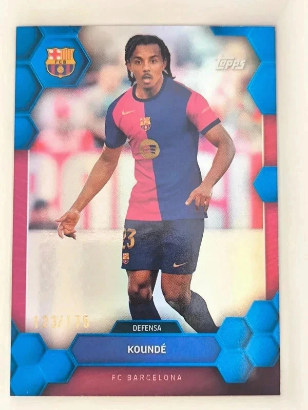Kounde 2024-25 FC Barcelona Blue Numbered Parallel Defensa 123/175 Barca Topps